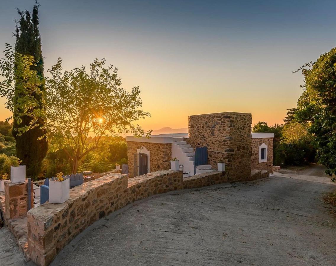 Lagoudi Zia The Aegean Blue Country House Old Milos מראה חיצוני תמונה